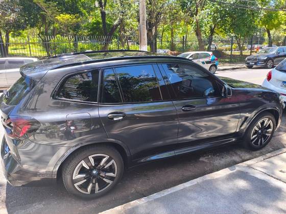BMW iX3 ELÉTRICO M SPORT BMW iX3 ELÉTRICO M SPORT